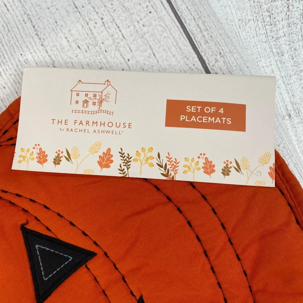 Rachel Ashwell Placemats (4) Orange Pumpkin Jack O Lantern Halloween Quilted